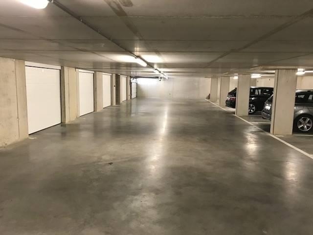 Parking & garage te  koop in Sint-Truiden 3800 19000.00€  slaapkamers m² - Zoekertje 815