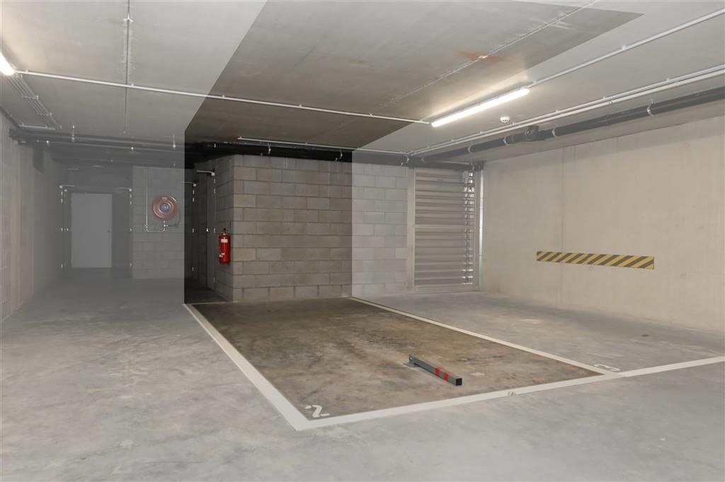 Parking & garage te  koop in Hoeselt 3730 15000.00€  slaapkamers m² - Zoekertje 205