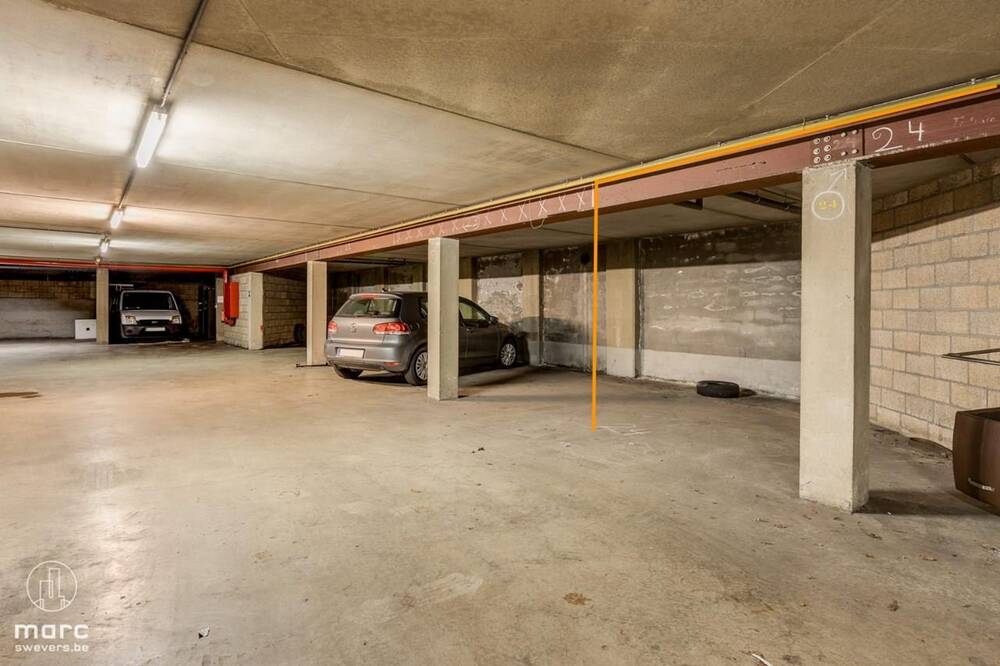 Parking te  koop in Houthalen-Helchteren 3530 13000.00€  slaapkamers m² - Zoekertje 2627