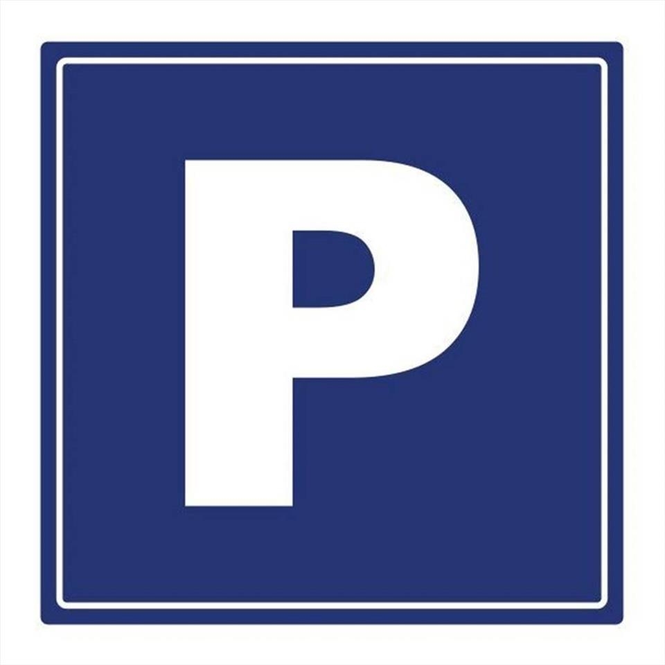 Parking & garage te  koop in Genk 3600 19950.00€  slaapkamers 13.00m² - Zoekertje 7631