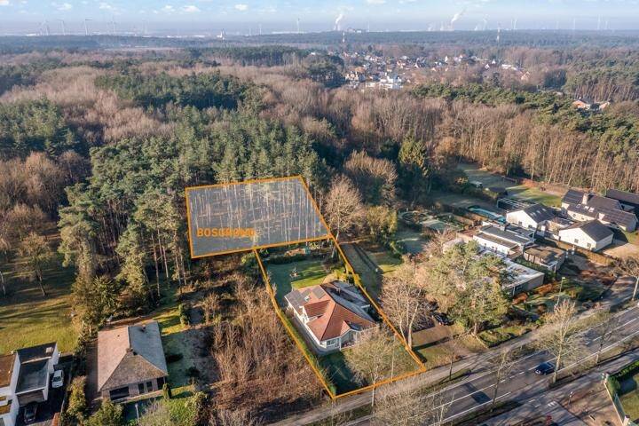 Huis te  koop in Zutendaal 3690 549000.00€ 4 slaapkamers 318.00m² - Zoekertje 8807