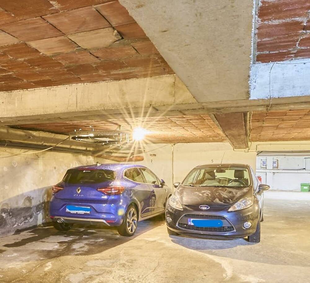 Parking & garage te  koop in Hasselt 3500 28000.00€  slaapkamers m² - Zoekertje 24812