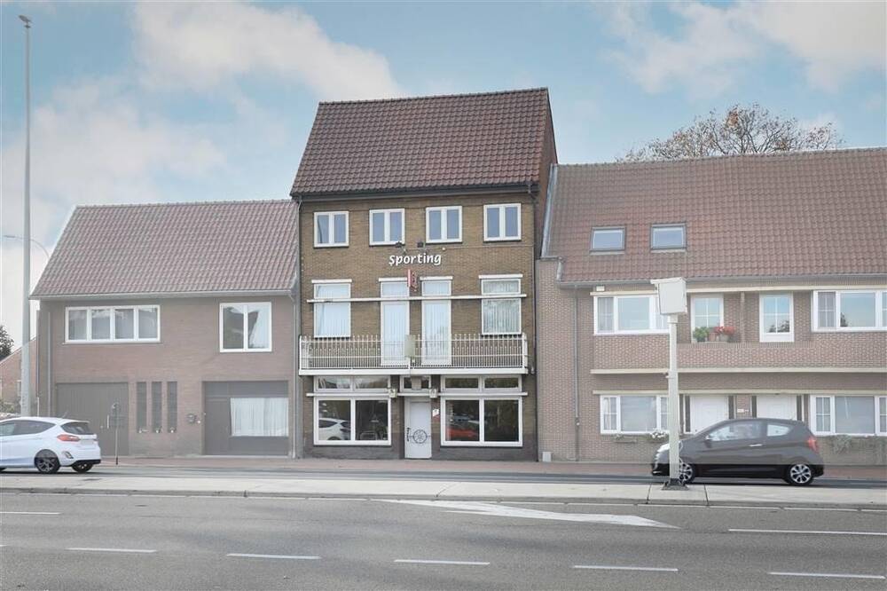 Handelszaak te  koop in Houthalen-Helchteren 3530 260000.00€ 6 slaapkamers 590.00m² - Zoekertje 31772