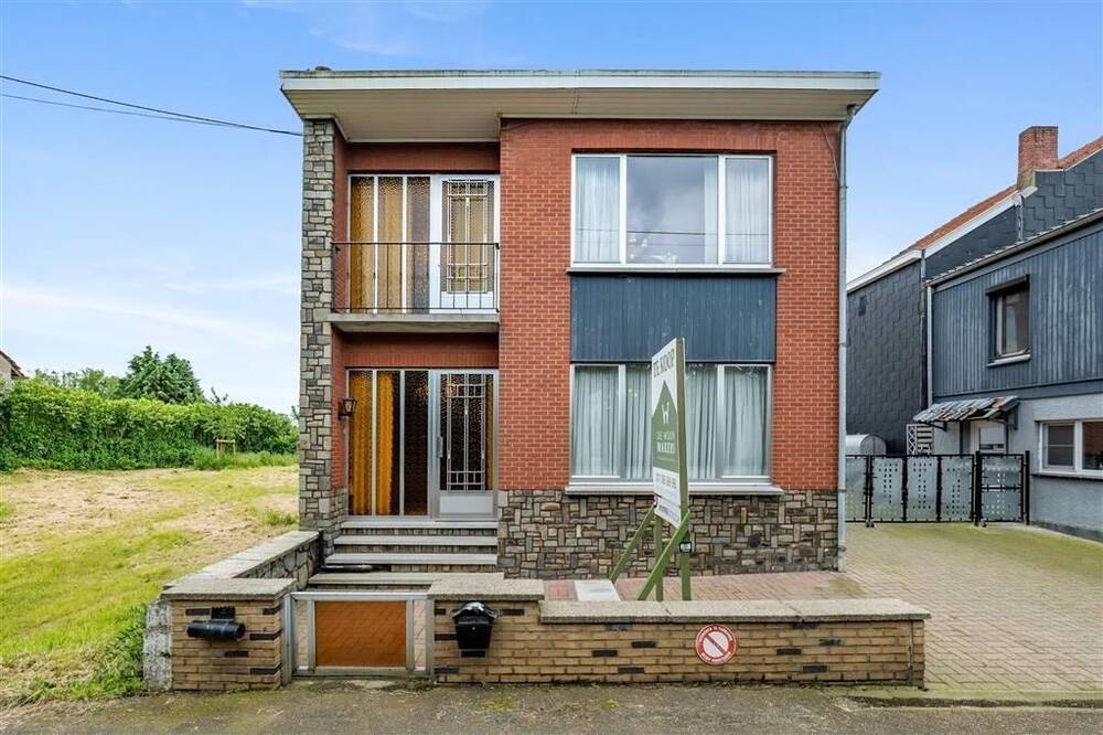 Huis te  koop in Gingelom 3890 200000.00€ 3 slaapkamers 170.00m² - Zoekertje 79518