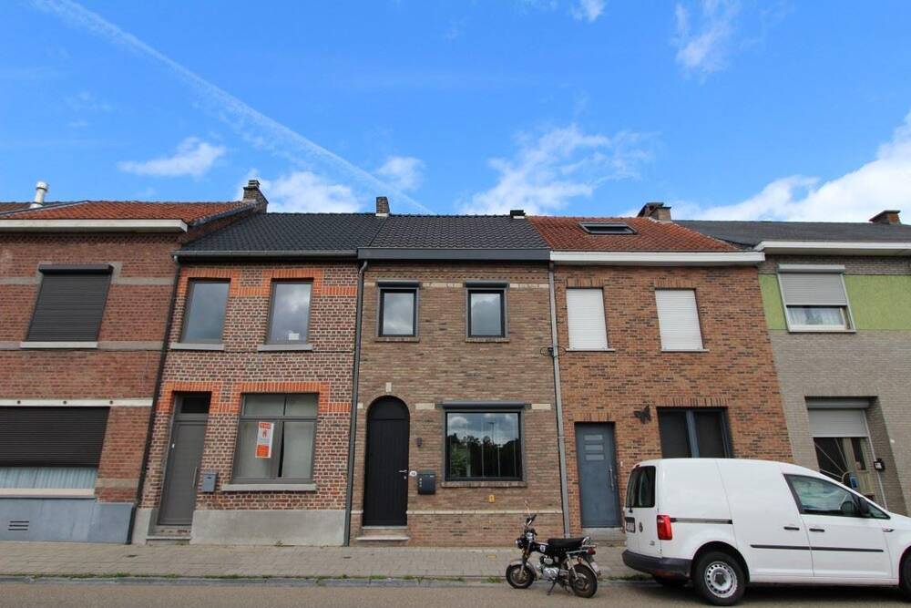 Huis te  huur in Sint-Truiden 3800 925.00€ 2 slaapkamers 118.00m² - Zoekertje 102360