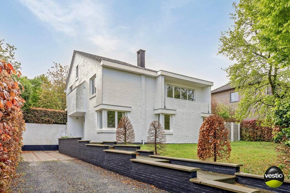 Huis te  koop in Bilzen 3740 495000.00€ 4 slaapkamers 200.00m² - Zoekertje 125907