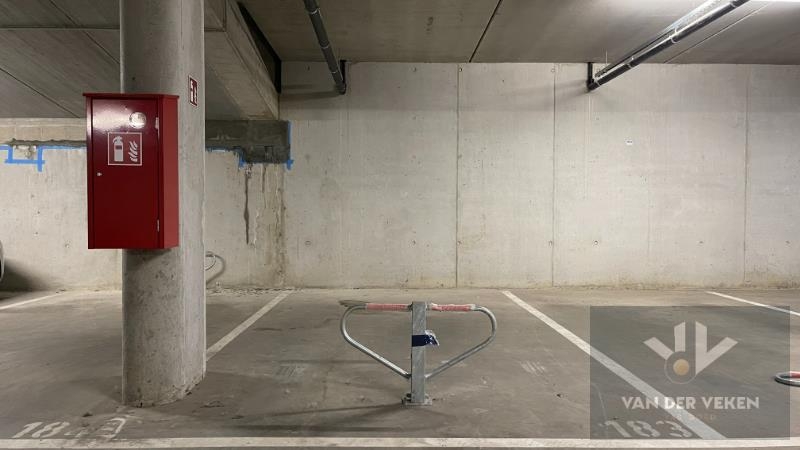 Parking & garage te  huur in Hasselt 3500 95.00€  slaapkamers m² - Zoekertje 132877