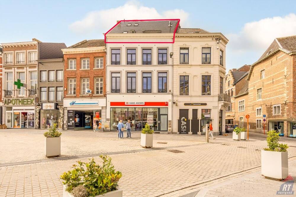 Appartement te  koop in Sint-Truiden 3800 329000.00€ 2 slaapkamers 90.00m² - Zoekertje 144548