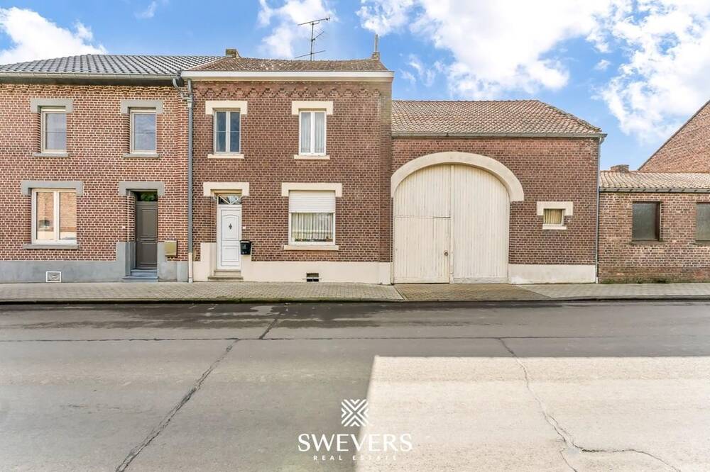 Huis te  koop in Sint-Truiden 3800 235000.00€ 4 slaapkamers 132.00m² - Zoekertje 151713