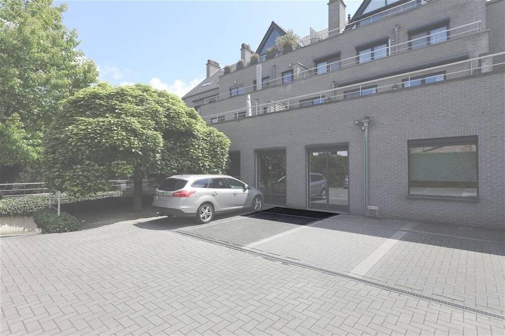 Parking & garage te  koop in Hasselt 3500 18000.00€  slaapkamers m² - Zoekertje 156268