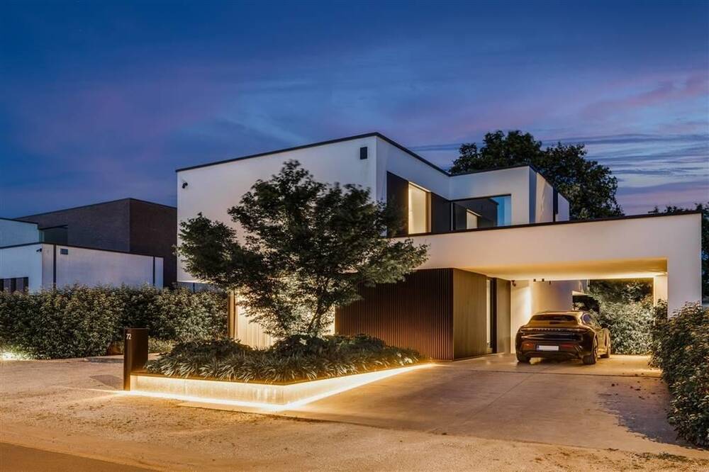 Huis te  koop in Beringen 3580 1190000.00€ 3 slaapkamers 250.00m² - Zoekertje 155428