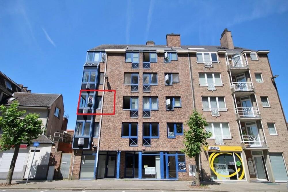 Appartement te  huur in Sint-Truiden 3800 710.00€ 2 slaapkamers 75.00m² - Zoekertje 156719