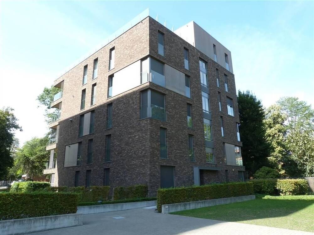 Appartement te  huur in Sint-Truiden 3800 1250.00€ 2 slaapkamers 128.00m² - Zoekertje 158443