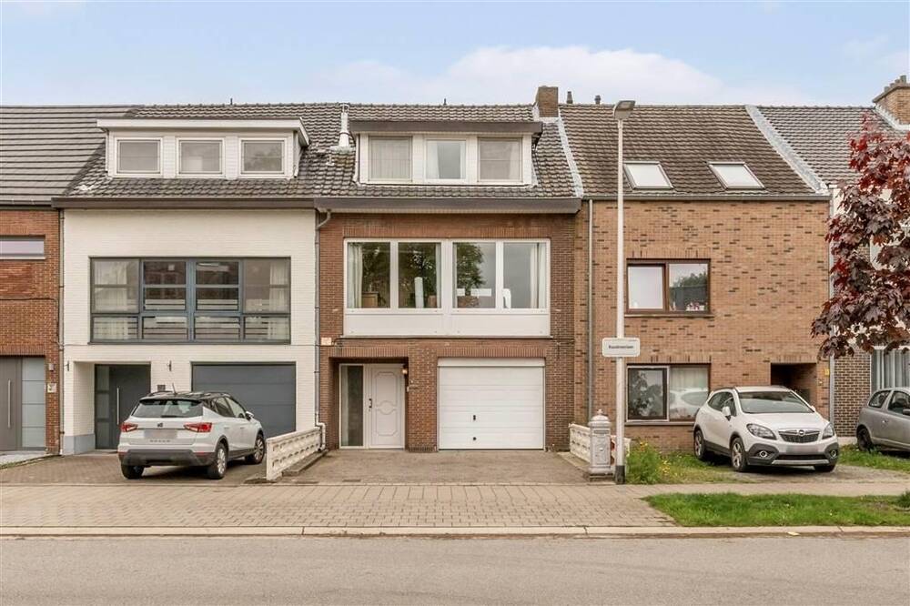 Huis te  koop in Hasselt 3500 265000.00€ 3 slaapkamers 120.00m² - Zoekertje 161543