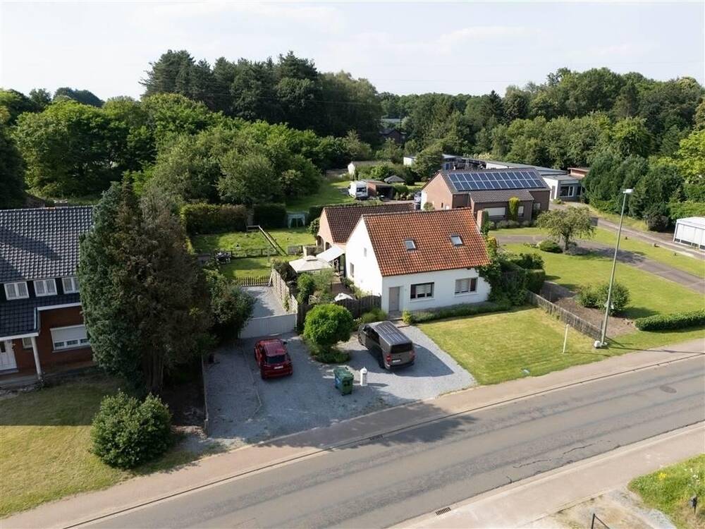 Huis te  koop in Heusden-Zolder 3550 269000.00€ 2 slaapkamers 147.00m² - Zoekertje 161019