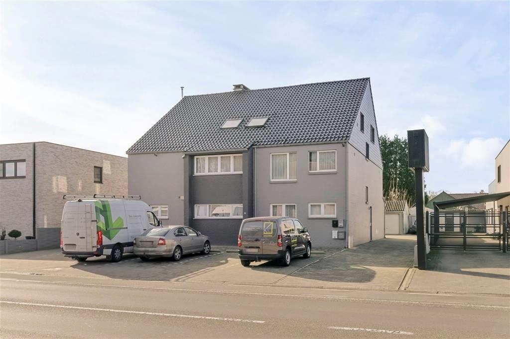 Appartement te  koop in Houthalen-Helchteren 3530 265000.00€ 3 slaapkamers 136.00m² - Zoekertje 161035