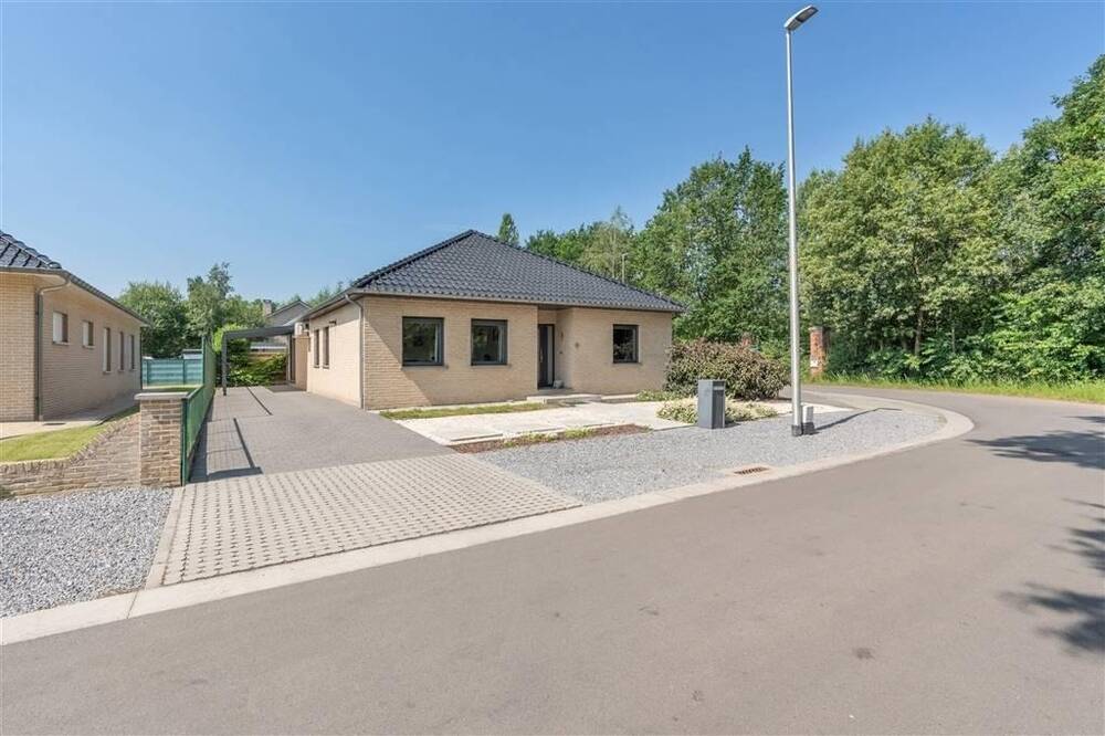 Huis te  koop in Koersel 3582 448000.00€ 3 slaapkamers 241.00m² - Zoekertje 169055