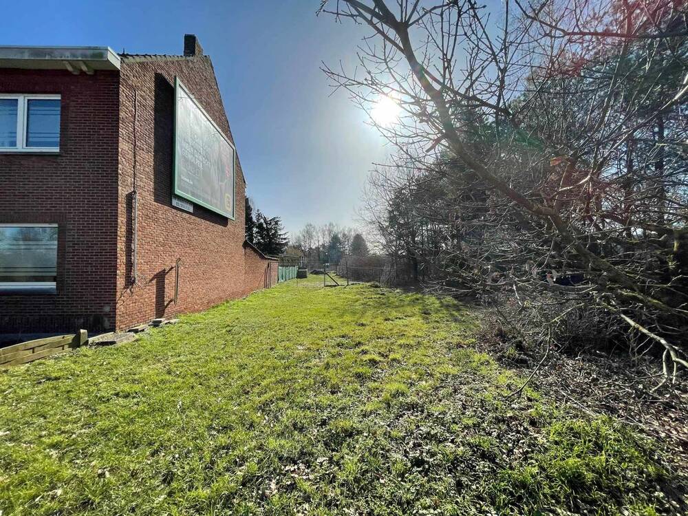 Grond te  koop in Heusden-Zolder 3550 159000.00€  slaapkamers m² - Zoekertje 283543