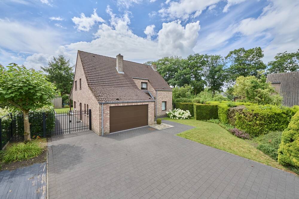 Villa te  koop in Hasselt 3500 599000.00€ 4 slaapkamers 260.00m² - Zoekertje 169915