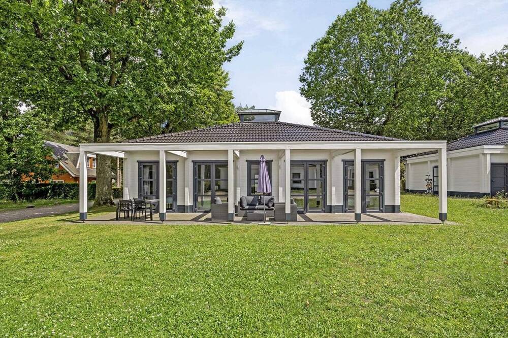 Bungalow te  koop in Zutendaal 3690 239000.00€ 2 slaapkamers 80.00m² - Zoekertje 176398