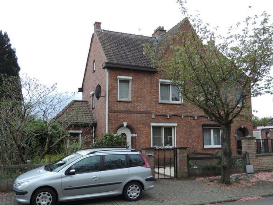 Huis te  koop in Koersel 3582 245000.00€ 3 slaapkamers 178.00m² - Zoekertje 182214