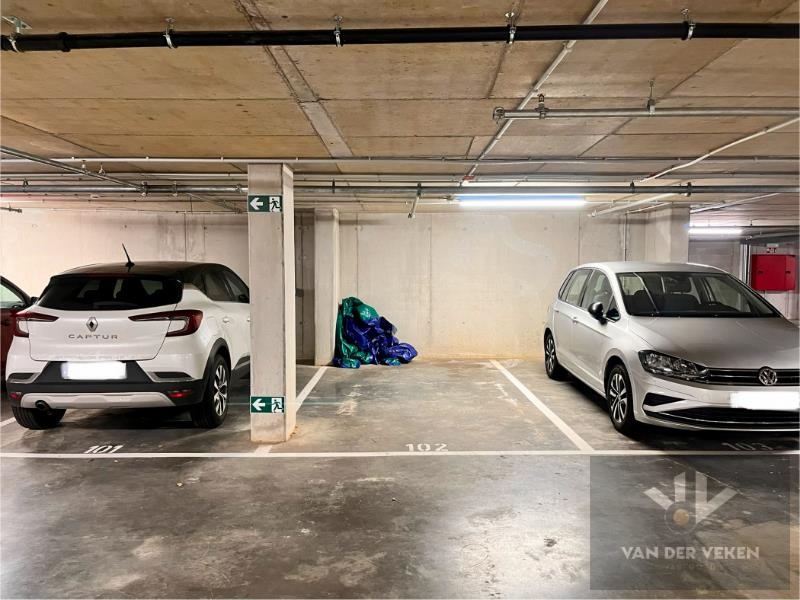 Parking te  huur in Hasselt 3500 125.00€  slaapkamers m² - Zoekertje 181679