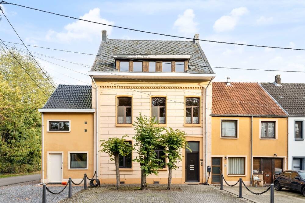 Herenhuis te  koop in Peer 3990 249000.00€ 3 slaapkamers 190.00m² - Zoekertje 187962