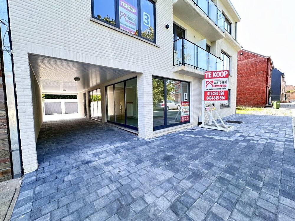 Handelszaak te  koop in Bilzen 3740 75000.00€  slaapkamers m² - Zoekertje 197417