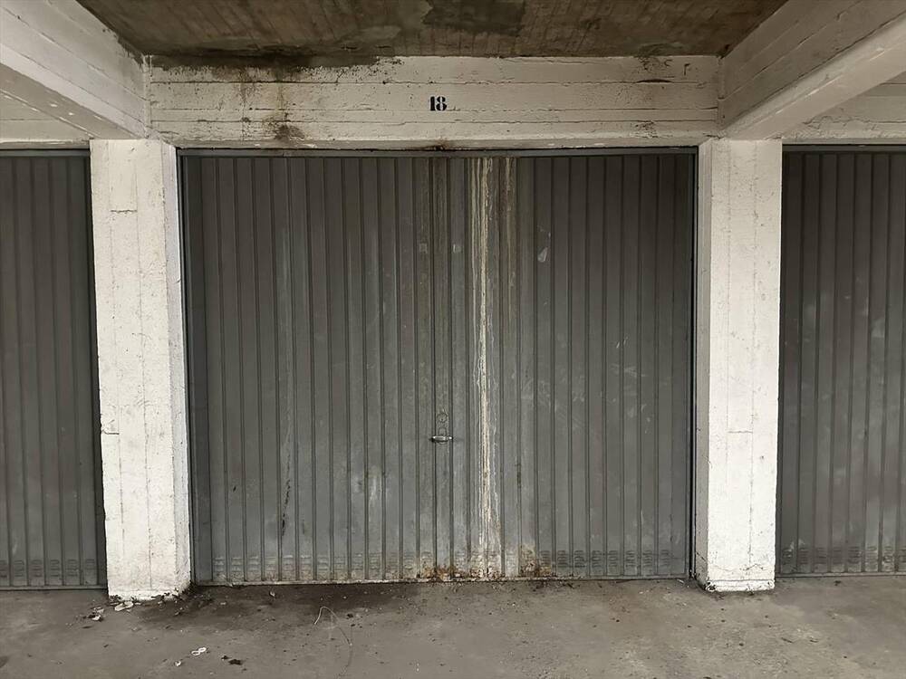 Parking & garage te  koop in Hasselt 3500 25000.00€  slaapkamers 15.00m² - Zoekertje 198856