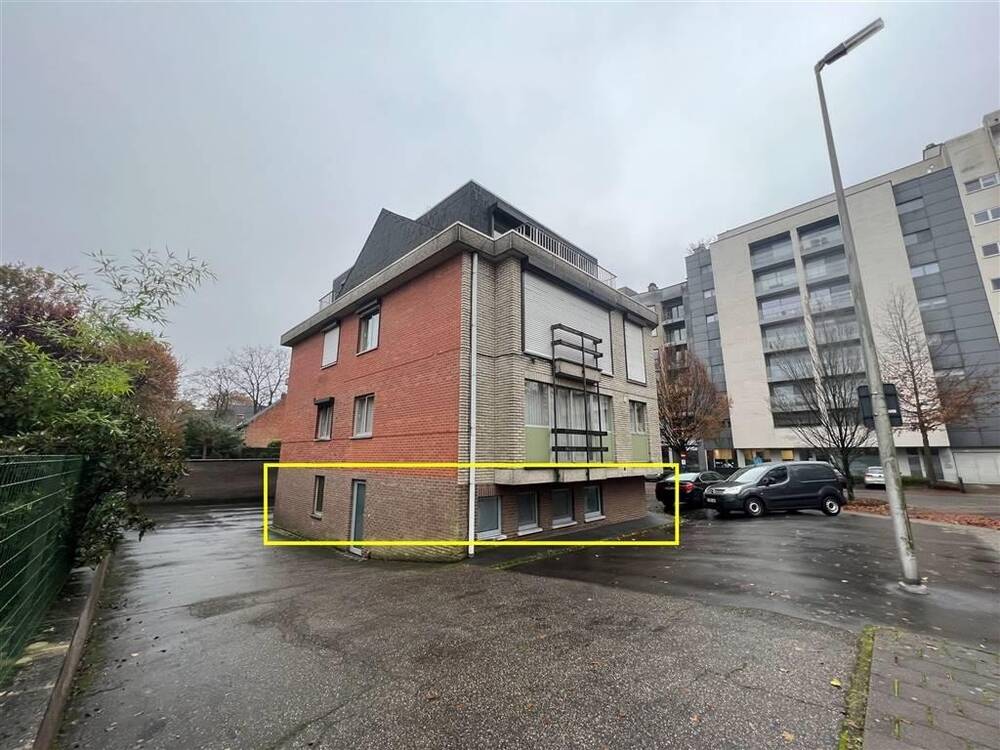 Handelszaak te  koop in Genk 3600 55000.00€  slaapkamers 100.00m² - Zoekertje 201113