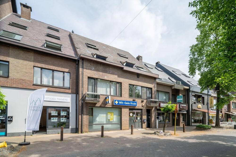 Handelszaak te  huur in Houthalen-Helchteren 3530 0.00€  slaapkamers m² - Zoekertje 205846