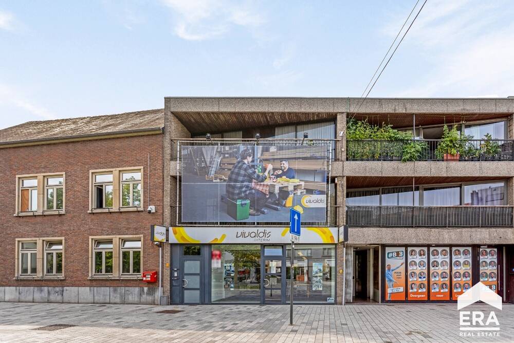 Handelszaak te  koop in Lommel 3920 495000.00€ 4 slaapkamers 400.00m² - Zoekertje 210747