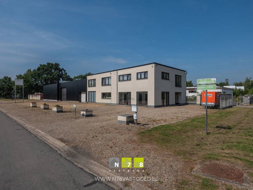 Handelszaak te  koop in Maaseik 3680 1175000.00€  slaapkamers 1158.00m² - Zoekertje 222177