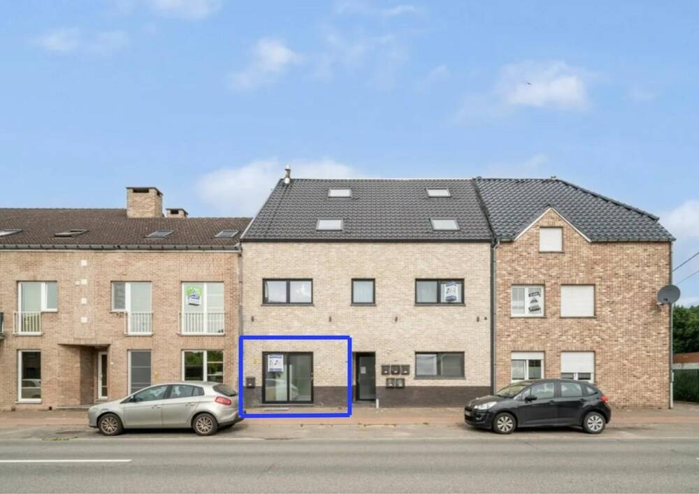 Handelszaak te  koop in Maasmechelen 3630 75000.00€  slaapkamers m² - Zoekertje 225230