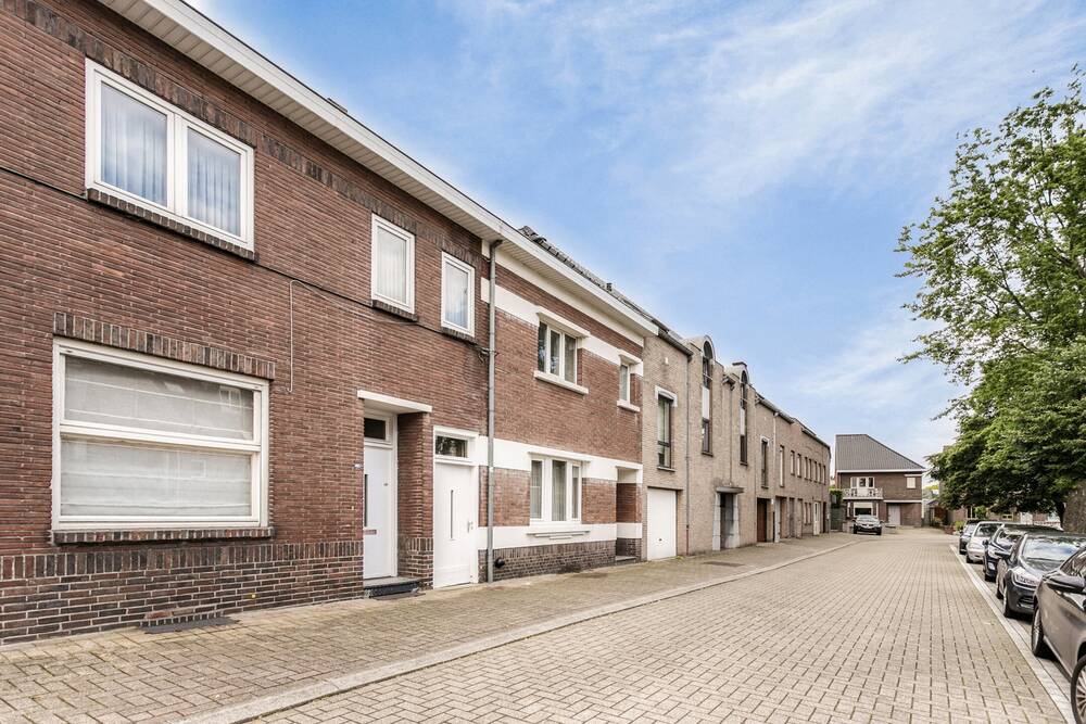 Huis te  koop in Bree 3960 125000.00€ 3 slaapkamers 119.00m² - Zoekertje 237221