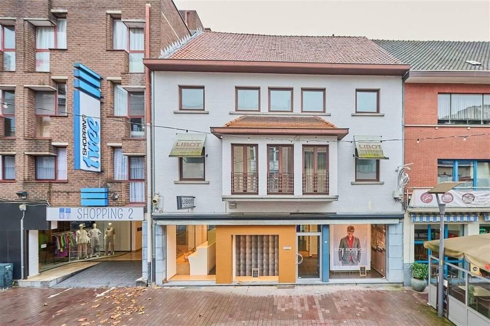 Handelszaak te  koop in Genk 3600 520000.00€  slaapkamers 605.00m² - Zoekertje 240204