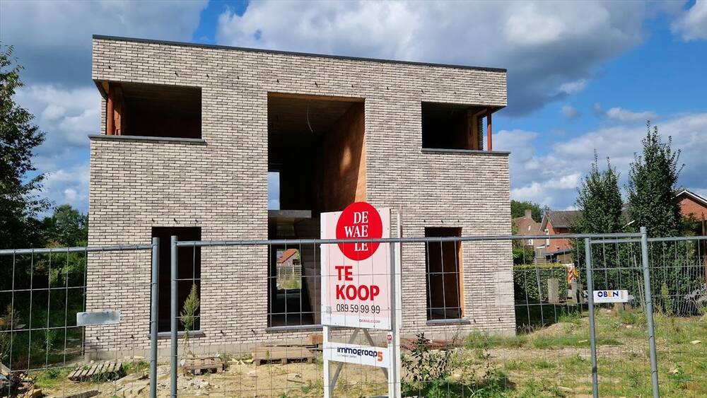 Huis te  koop in Genk 3600 495000.00€ 5 slaapkamers 327.00m² - Zoekertje 246117