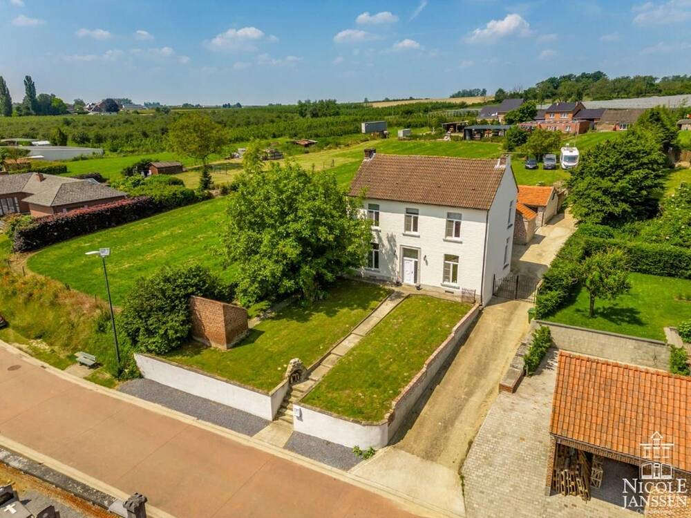 Huis te  koop in Wellen 3830 648500.00€ 6 slaapkamers 349.00m² - Zoekertje 251179