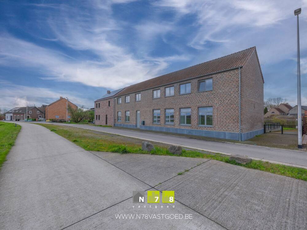 Handelszaak te  koop in Dilsen-Stokkem 3650 525000.00€  slaapkamers 280.00m² - Zoekertje 264365