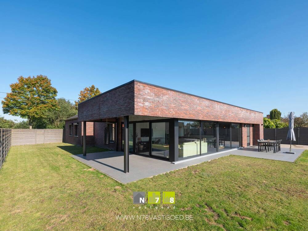 Huis te  koop in Houthalen-Helchteren 3530 524000.00€ 4 slaapkamers 171.00m² - Zoekertje 267676