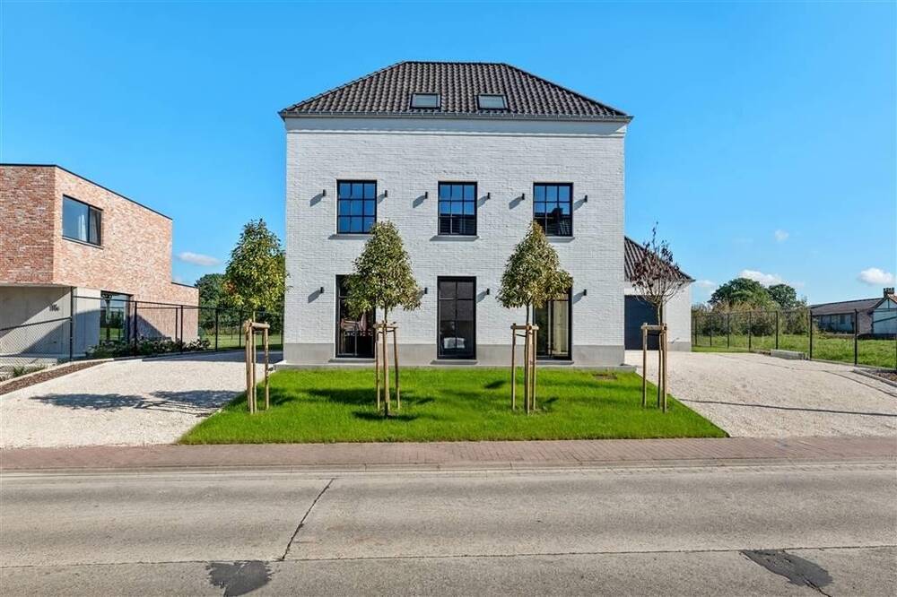 Huis te  koop in Wellen 3830 1595000.00€ 6 slaapkamers 400.00m² - Zoekertje 266131