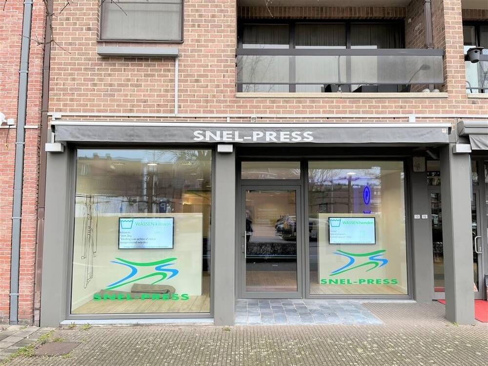 Handelszaak te  huur in Lommel 3920 1150.00€  slaapkamers 97.00m² - Zoekertje 269041