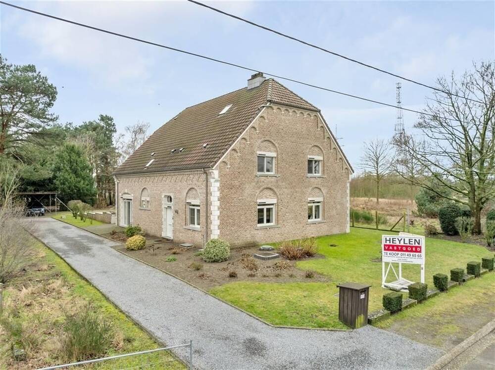 Huis te  koop in Overpelt 3900 799000.00€ 7 slaapkamers 484.00m² - Zoekertje 268215