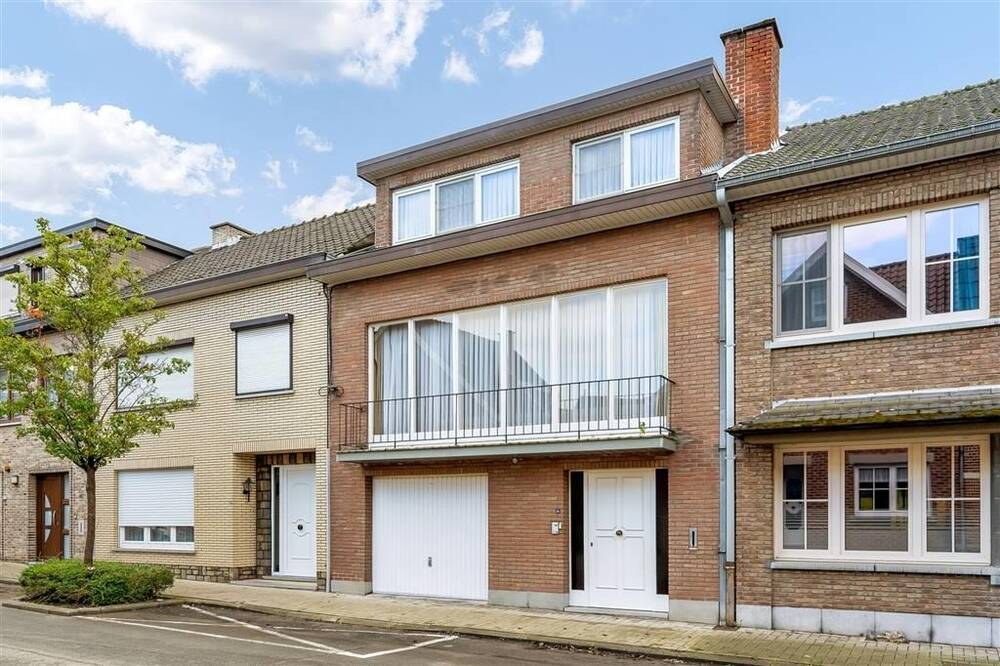 Huis te  koop in Tongeren 3700 225000.00€ 3 slaapkamers 217.00m² - Zoekertje 271654