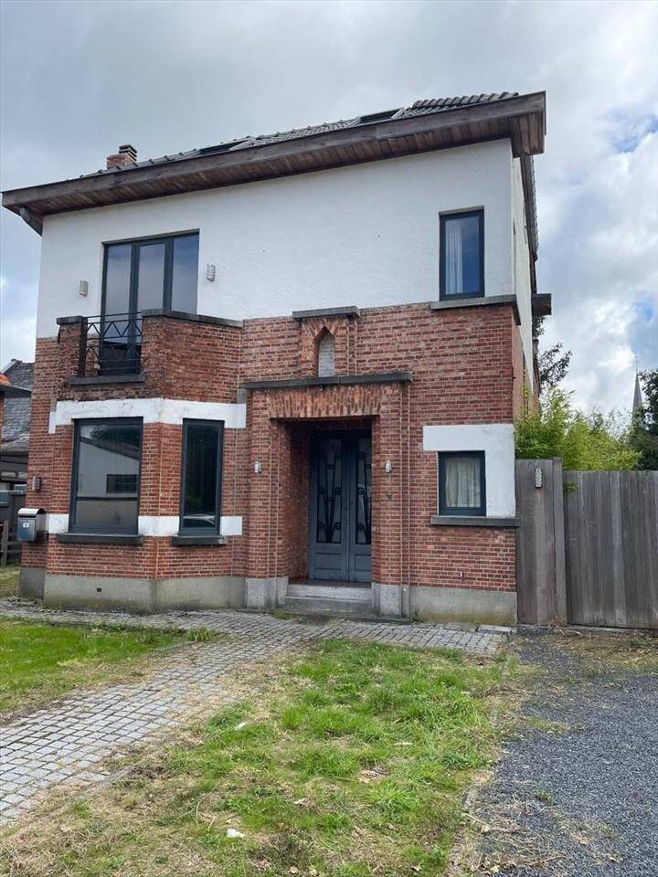 Huis te  koop in Eksel 3941 239000.00€ 7 slaapkamers 279.00m² - Zoekertje 272664