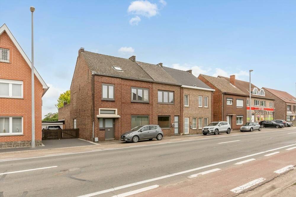 Huis te  koop in Kortessem 3720 274900.00€  slaapkamers 217.00m² - Zoekertje 271895