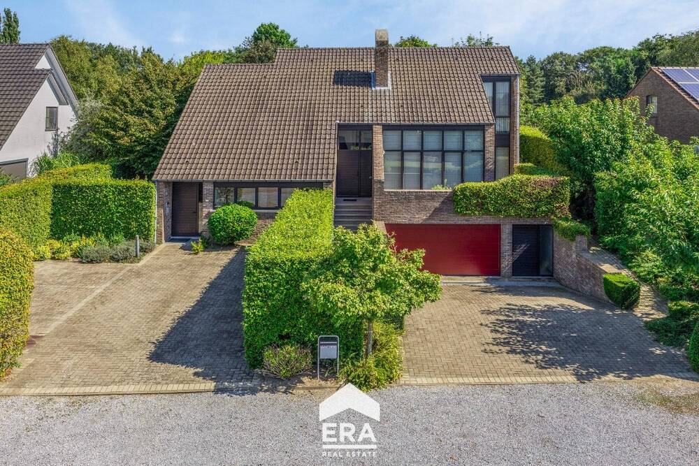 Huis te  koop in Meeuwen 3670 595000.00€ 3 slaapkamers 311.00m² - Zoekertje 283567