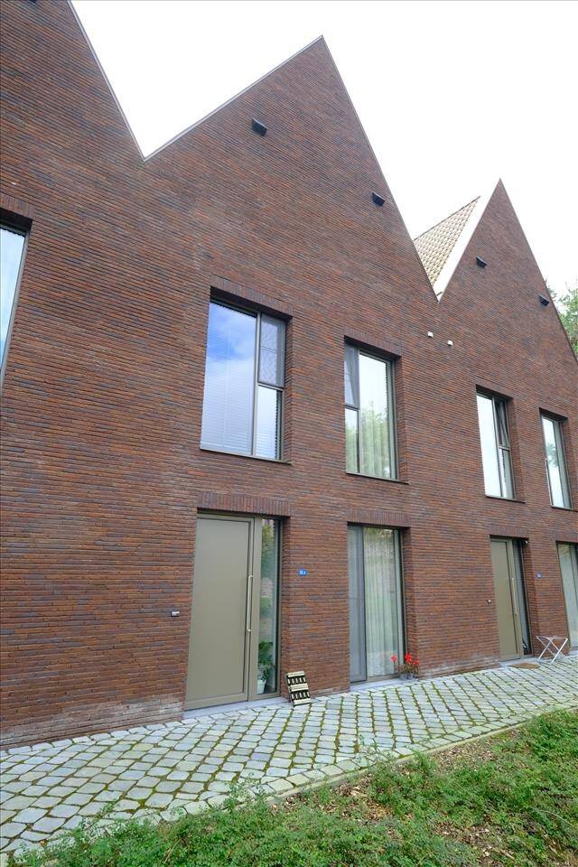 Huis te  huur in Rekem 3621 1365.00€ 3 slaapkamers m² - Zoekertje 285820