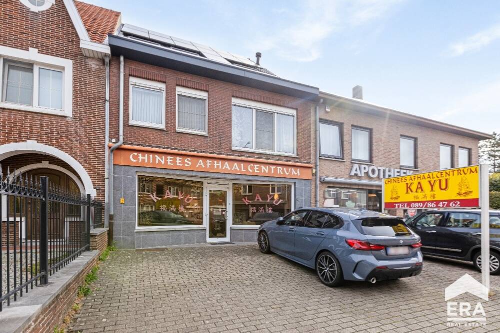 Handelszaak te  koop in Maaseik 3680 298000.00€ 4 slaapkamers 285.00m² - Zoekertje 285155