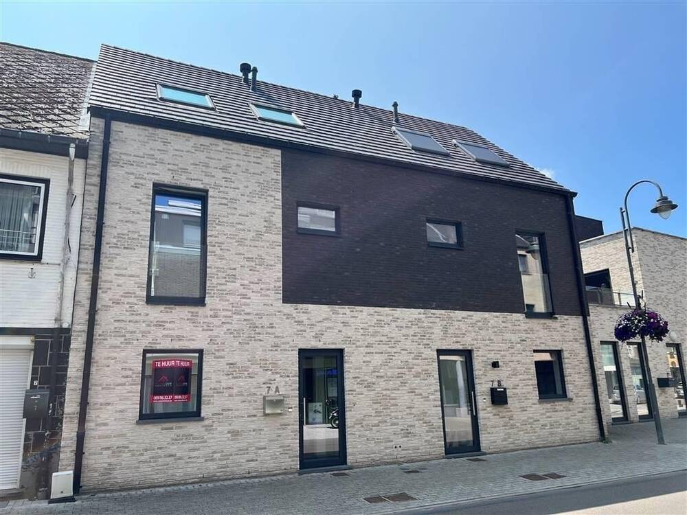 Huis te  huur in Neeroeteren 3680 1080.00€ 3 slaapkamers 164.00m² - Zoekertje 287071